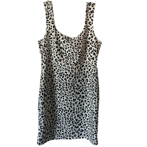Love Tree Black and White Mini Sundress Scoop Neck Sleeveless - Picture 1 of 6